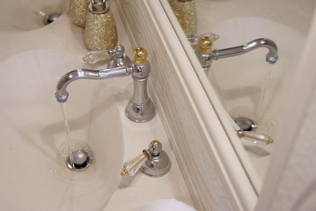 Caffetteria Luca Suite & Rooms Бронте Экстерьер фото