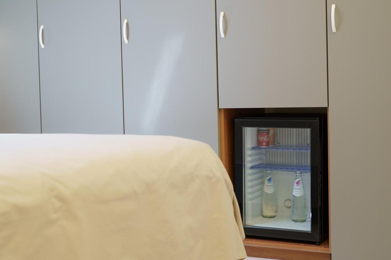 Caffetteria Luca Suite & Rooms Бронте Экстерьер фото