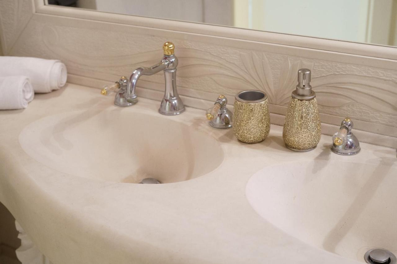 Caffetteria Luca Suite & Rooms Бронте Экстерьер фото
